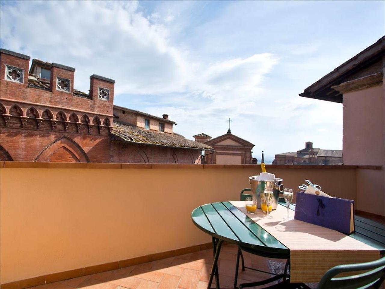 Siena Romantica Exterior photo